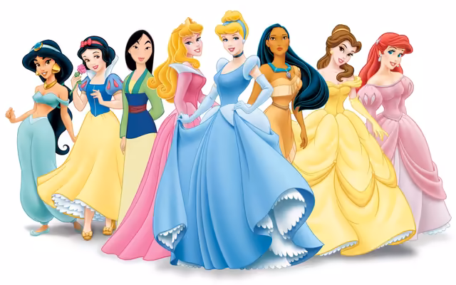 Disney Princesses Elegant Royal Collection
