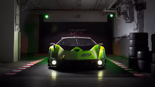 Lamborghini Essenza SCV12 Sports Car