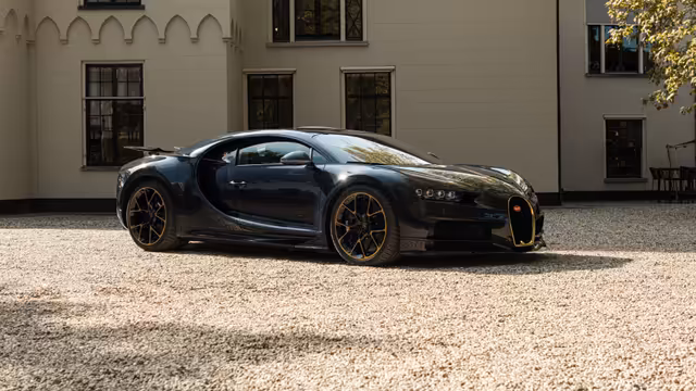 Bugatti Chiron Luxury Hypercar