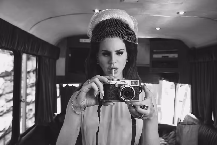 Lana Del Rey Vintage Camera Black White
