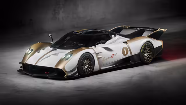 Pagani Huayra R Evo Supercar